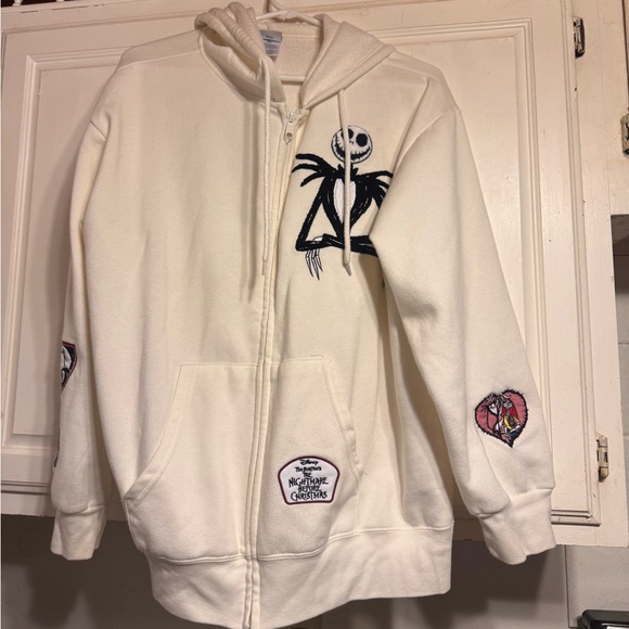 Disney White nightmare before Christmas  with Embroidered Designs - Picture 1 of 7